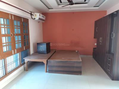 Hall Image of 1100 Sq.ft 1 RK Builder Floor for rent in Rajajipuram Lucknow for Rs. 8000