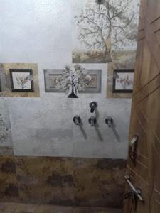 Bathroom Image of 150 Sq.ft 1 BHK Independent House for rent in Kharar Mohali for Rs. 11000