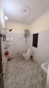 Bathroom Image of 1620 Sq.ft 2 BHK Builder Floor for rent in Sector 41 Noida for Rs. 32000