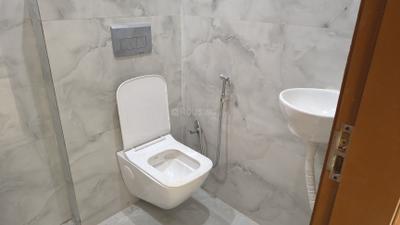 Image of 700 Sq.ft 2 BHK Builder Floor for sale in Mayur Vihar Phase 1, New Delhi for Rs. 7500000