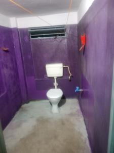 Bathroom Image of 700 Sq.ft 1 RK Independent House for rent in Agarpara Kolkata for Rs. 5000