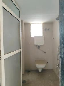 Common Bathroom Image of 815 Sq.ft 2 BHK Apartment / Flat for rent in Kinjal Complex II, Boisar Mumbai for Rs. 12000