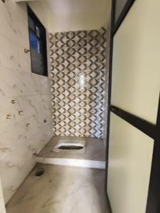 Bathroom Image of 860 Sq.ft 1 BHK Apartment / Flat for sale in Kalyan West Kalyan for Rs. 3600000