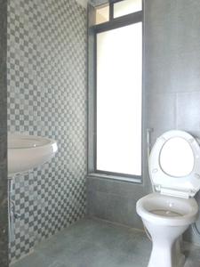 Common Bathroom Image of 899 Sq.ft 2 BHK Apartment / Flat for rent in ACME Ozone by Acme Group, Thane West Thane for Rs. 36000