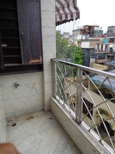 Balcony Image of 650 Sq.ft 2 BHK Builder Floor for rent in Sector 11 Rohini New Delhi for Rs. 23000