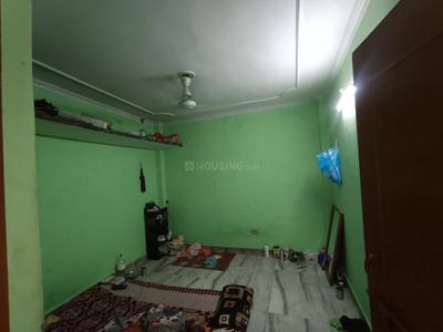Bedroom Image of 450 Sq.ft 2 BHK Builder Floor for rent in Kotla Mubarakpur New Delhi for Rs. 15000