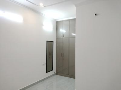 Bedroom Image of 2000 Sq.ft 4 BHK Builder Floor for rent in DDA Karuna Kunj, Sector 3 Dwarka New Delhi for Rs. 55000