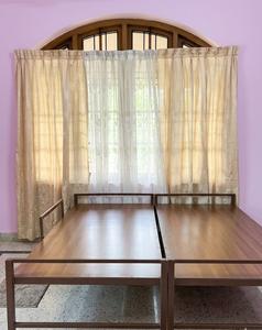 Bedroom Image of 1000 Sq.ft 2 BHK Builder Floor for rent in Palarivattom Kochi for Rs. 25000