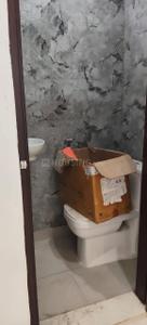Image of 450 Sq.ft 2 BHK Builder Floor for rent in Dwarka Mor, New Delhi for Rs. 13000
