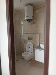 Bathroom Image of 1650 Sq.ft 3 BHK Apartment / Flat for rent in Hero Homes, Sector 88 Mohali for Rs. 42000