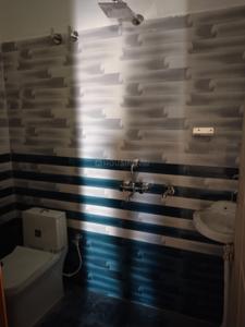 Bathroom Image of 1200 Sq.ft 3 BHK Builder Floor for rent in Sudhowala Dehradun for Rs. 18000