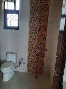 Bathroom Image of 1250 Sq.ft 3 BHK Builder Floor for sale in East Of Kailash New Delhi for Rs. 30000000