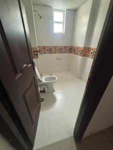 Bathroom Image of 990 Sq.ft 2 BHK Apartment / Flat for rent in Rudra Aishwaryam, Shivpur Varanasi for Rs. 20000
