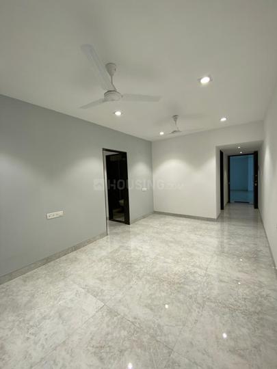 Royal Pristo Main Image 1