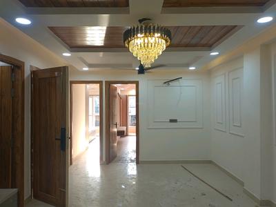 Living Room Image of 1450 Sq.ft 4 BHK Apartment / Flat for sale in The Crest By Goyal Builders, Deenpur New Delhi for Rs. 12100000