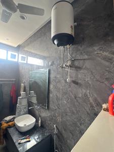 Bathroom Image of 1900 Sq.ft 3 BHK Builder Floor for rent in Sector 9 Panchkula for Rs. 65000