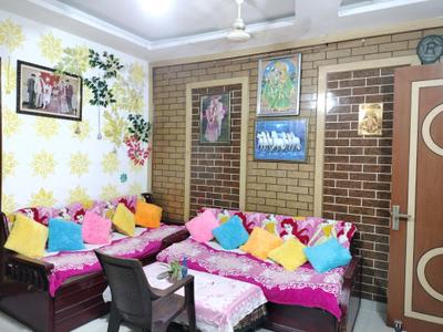 Living Room Image of 950 Sq.ft 3 BHK Builder Floor for sale in Bharat Vihar New Delhi for Rs. 7500000