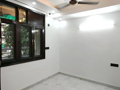 Bedroom Image of 1800 Sq.ft 4 BHK Apartment / Flat for sale in CGHS Guru Apartments, Sector 6 Dwarka New Delhi for Rs. 36300000
