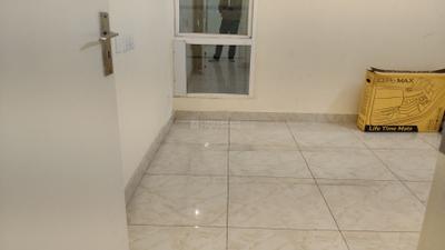 Bedroom Image of 900 Sq.ft 3 BHK Apartment / Flat for rent in Gaurs Siddhartham, Siddharth Vihar Ghaziabad for Rs. 24000