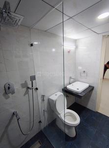 Bathroom Image of 1927 Sq.ft 3 BHK Apartment / Flat for rent in Hiranandani Parks Apartment, Oragadam Sriperambattur Chennai for Rs. 55500