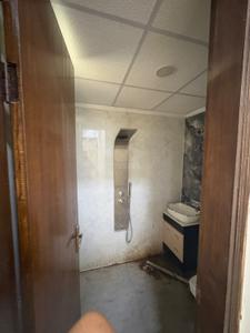 Bathroom Image of 1500 Sq.ft 3 BHK Apartment / Flat for sale in Shree Homes, Sector 122 Noida for Rs. 6500000