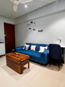 Hall Image of 750 Sq.ft 1 BHK Independent House for rent in Paldi Ahmedabad for Rs. 24000