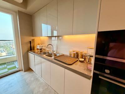 Kitchen Image of 3050 Sq.ft 4.5 BHK Apartment / Flat for rent in DLF One Midtown, Karampura New Delhi for Rs. 189000