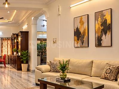 Living Room Image of 7500 Sq.ft 10 BHK Independent House for sale in Kankurgachi Kolkata for Rs. 60000000