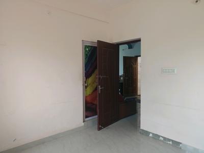 Bedroom Image of 1400 Sq.ft 2 BHK Builder Floor for rent in Kil Ayanambakkam Chennai for Rs. 21000