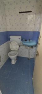 Bathroom Image of 350 Sq.ft 1 RK Builder Floor for rent in HSR Layout Bengaluru for Rs. 15000