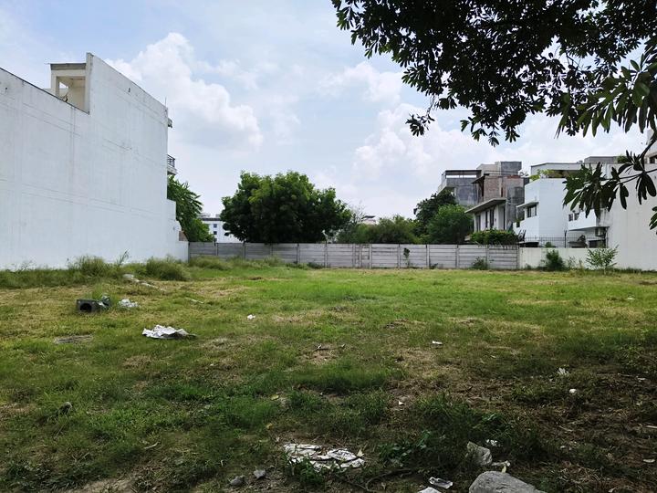 Malibu Town, Sector 47 Main Image 1