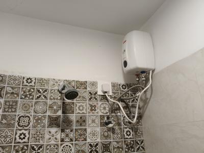 Bathroom Image of 306 Sq.ft 1 BHK Apartment / Flat for sale in HS Samarpan, Ghatkopar East Mumbai for Rs. 8000000