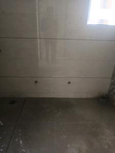 Common Bathroom Image of 1000 Sq.ft 2 BHK Apartment / Flat for sale in Kumar Princetown Towers by Kumar Corp, Mohammed Wadi Pune for Rs. 7500000