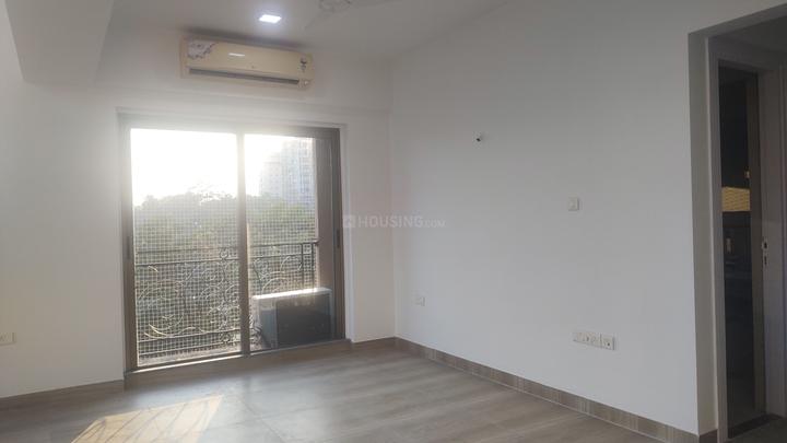 Pascal Wadi, Madh Bedroom One 1