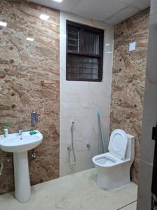 Bathroom Image of 1500 Sq.ft 2 BHK Builder Floor for rent in Vrindavan Yojana Lucknow for Rs. 12000