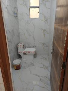 Bathroom Image of 540 Sq.ft 2 BHK Independent House for sale in Laxmi Nagar New Delhi for Rs. 5000000