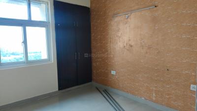 Bedroom Image of 950 Sq.ft 2 BHK Apartment / Flat for sale in Amrapali Silicon City, Sector 76 Noida for Rs. 10500000