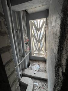 Bathroom Image of 1500 Sq.ft 4 BHK Apartment / Flat for sale in Hemani Login, Kandivali West Mumbai for Rs. 41100000