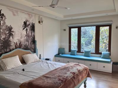 Bedroom Image of 1700 Sq.ft 3 BHK Apartment / Flat for rent in DDA Sector Pocket B C, Vasant Kunj New Delhi for Rs. 100000