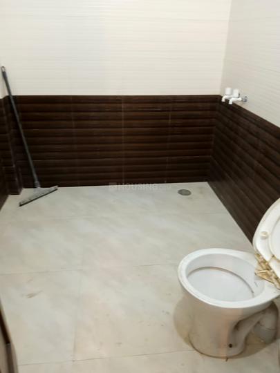 B - Block, Ranjit Avenue Bathroom 1