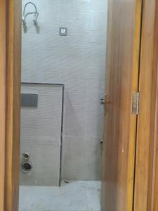 Common Bathroom Image of 5000 Sq.ft 4 BHK Builder Floor for sale in Green Field Colony Faridabad for Rs. 40000000