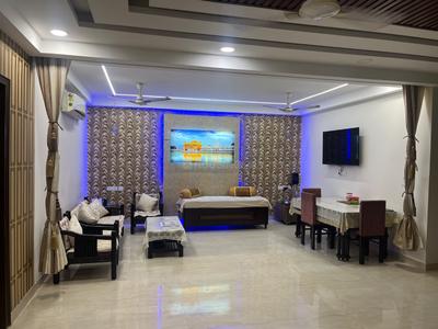 Hall Image of 3294 Sq.ft 4.5 BHK Builder Floor for sale in Sector 28 Faridabad for Rs. 32500000