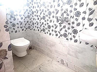 Bathroom Image of 900 Sq.ft 2 BHK Apartment / Flat for sale in Nayabad Kolkata for Rs. 4050000