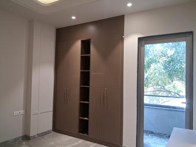 Bedroom Image of 1800 Sq.ft 3 BHK Builder Floor for sale in Paschim Vihar New Delhi for Rs. 35000000