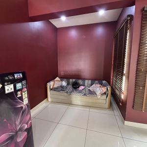 Bedroom Image of 856 Sq.ft 2.5 BHK Apartment / Flat for sale in Icon Iconest 3, Bommasandra Bengaluru for Rs. 5800000