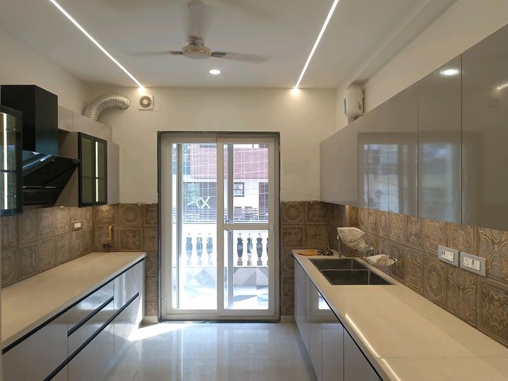 RR Elegant Floors Main Image 1