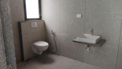 Image of 2500 Sq.ft 3 BHK Apartment / Flat for rent in Glorina World, Vesu, Surat for Rs. 35000
