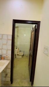 Image of 510 Sq.ft 1.5 BHK Builder Floor for rent in Krishna Nagar, New Delhi for Rs. 12500