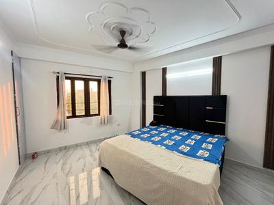 Bedroom Image of 520 Sq.ft 1 BHK Builder Floor for rent in Saket New Delhi for Rs. 12220