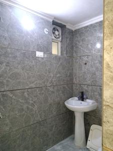 Common Bathroom Image of 1600 Sq.ft 3 BHK Apartment / Flat for sale in Golden Heights Apartments, Sector 12 Dwarka New Delhi for Rs. 27000000